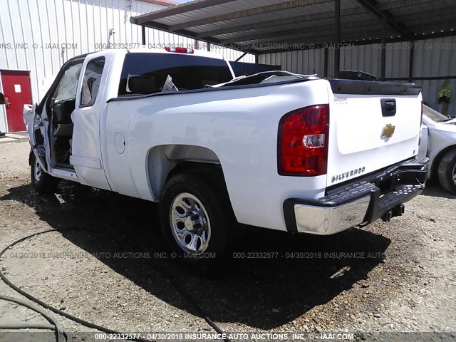 1GCRCSEA8DZ367001 - 2013 CHEVROLET SILVERADO C1500 LT WHITE photo 3