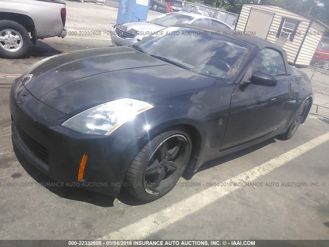 JN1AZ36A44T015197 - 2004 NISSAN 350Z ROADSTER BLACK photo 2