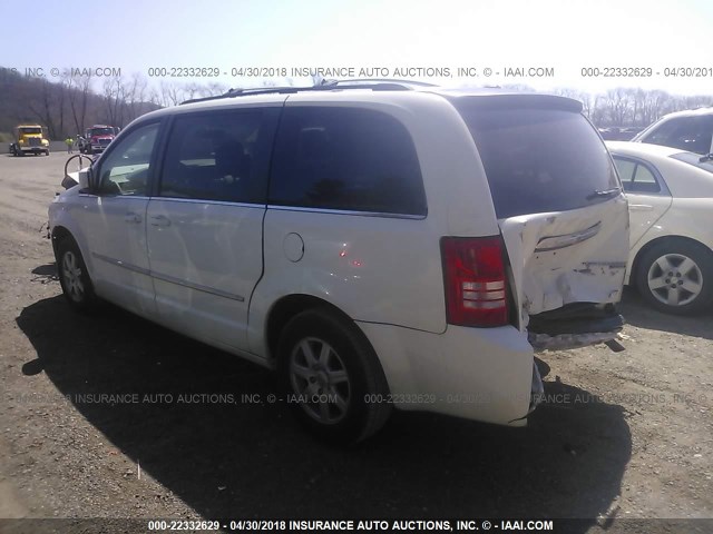 2A4RR5D17AR415122 - 2010 CHRYSLER TOWN & COUNTRY TOURING WHITE photo 3