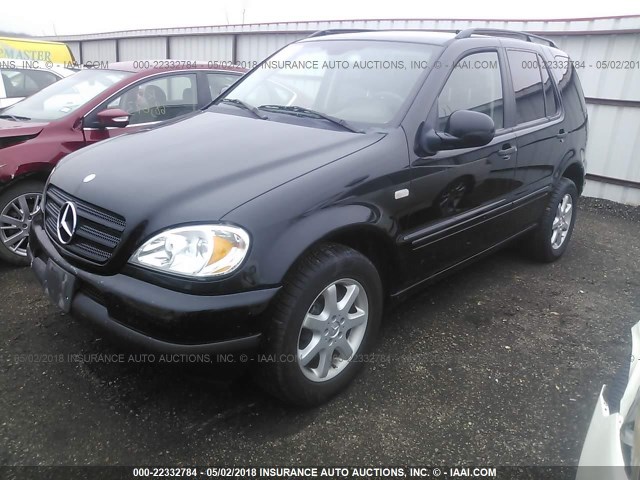 4JGAB72E11A225390 - 2001 MERCEDES-BENZ ML 430 黑色 照片 2