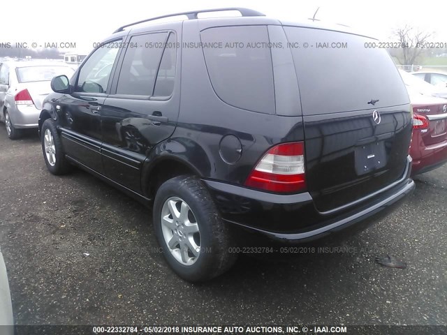 4JGAB72E11A225390 - 2001 MERCEDES-BENZ ML 430 BLACK photo 3