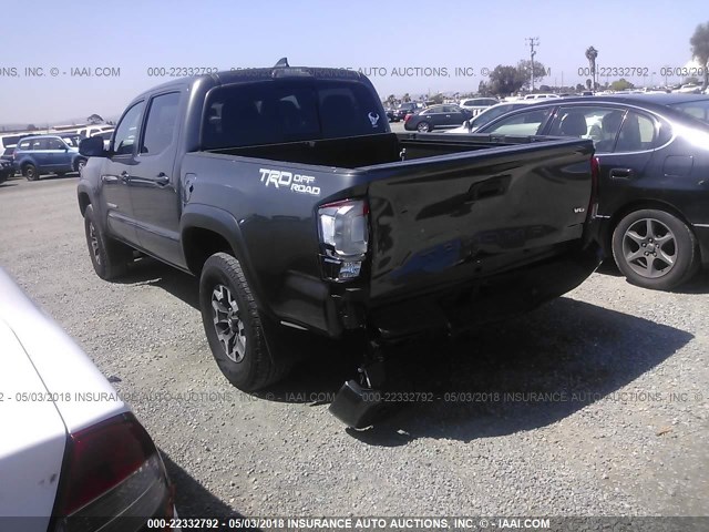 3TMAZ5CN3HM034909 - 2017 TOYOTA TACOMA DBL CAB/SR5/TRD SPORT/OR GRAY photo 3