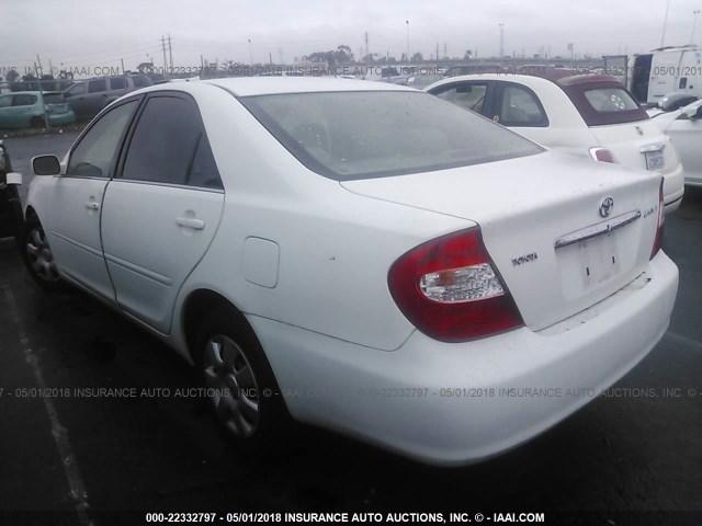 4T1BE32K03U217521 - 2003 TOYOTA CAMRY LE/XLE/SE 白色 照片 3