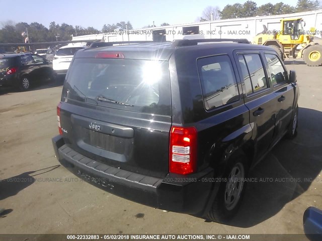 1J4FF28B19D193771 - 2009 JEEP PATRIOT SPORT BLACK photo 4