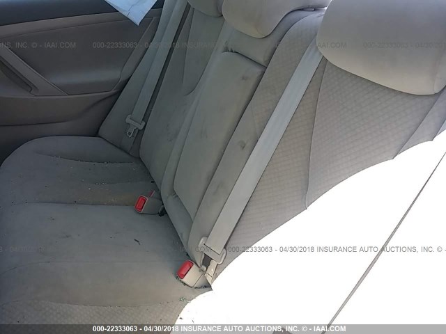 4T1BE46KX9U877025 - 2009 TOYOTA CAMRY SE/LE/XLE WHITE photo 8