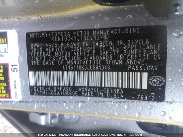 4T1B11HK0JU561046 - 2018 TOYOTA CAMRY L/LE/XLE/SE/XSE SILVER photo 9