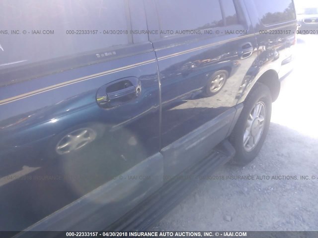 1FMRU15W13LB97144 - 2003 FORD EXPEDITION XLT ლურჯი ფოტო 6