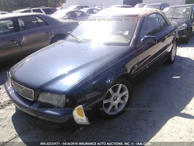 YV1NC53D01J021798 - 2001 VOLVO C70 TURBO BLUE photo 2