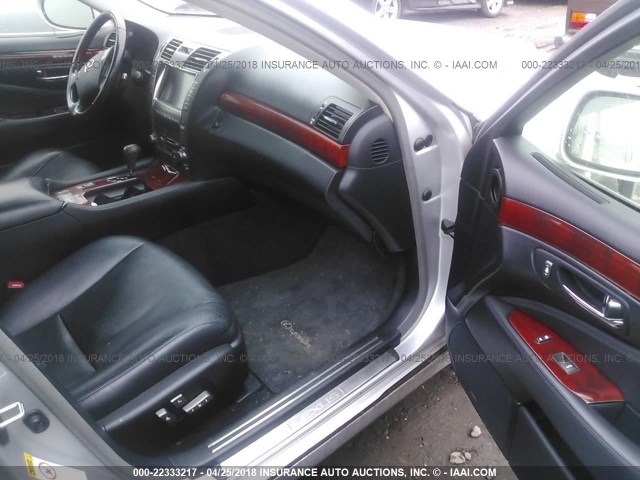 JTHBL46F575029833 - 2007 LEXUS LS 460 SILVER photo 5