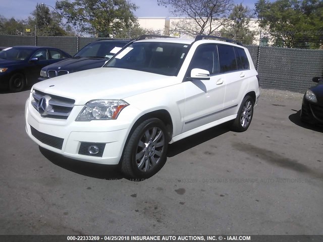 WDCGG5GB9BF554159 - 2011 MERCEDES-BENZ GLK 350 WHITE photo 2