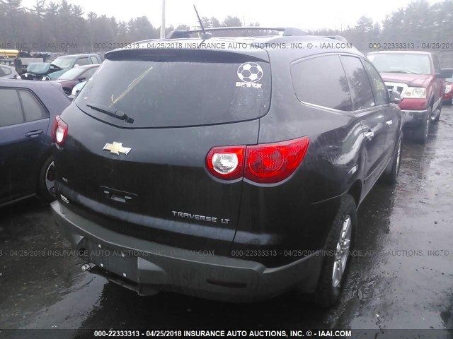 1GNLVGED7AJ227014 - 2010 CHEVROLET TRAVERSE LT BLACK photo 4