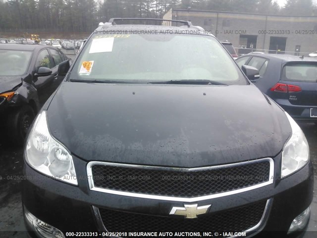 1GNLVGED7AJ227014 - 2010 CHEVROLET TRAVERSE LT BLACK photo 6