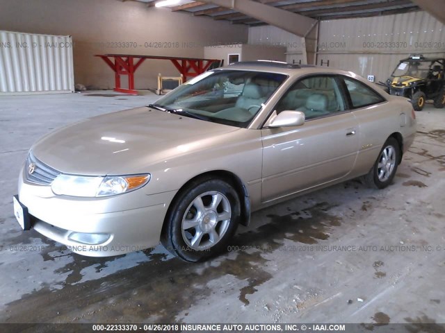 2T1CF22P32C595985 - 2002 TOYOTA CAMRY SOLARA SE/SLE 金色 照片 2