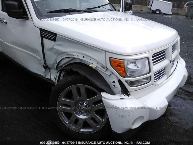 1D4PU4GK4AW172082 - 2010 DODGE NITRO HEAT WHITE photo 6