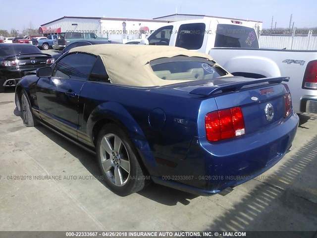 1ZVFT85H765103911 - 2006 FORD MUSTANG GT BLUE photo 3