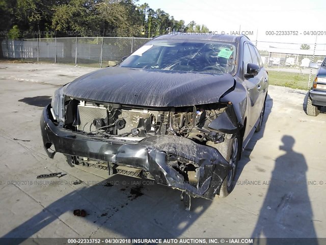 5N1DR2MN8HC613157 - 2017 NISSAN PATHFINDER S/SV/SL/PLATINUM 黑色 照片 6