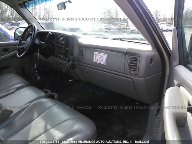 1GCEC14W01Z247663 - 2001 CHEVROLET SILVERADO C1500 CREAM photo 5