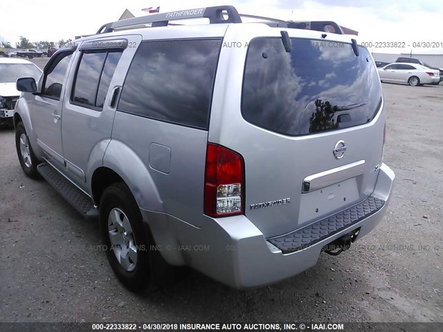 5N1AR18U97C620583 - 2007 NISSAN PATHFINDER LE/SE/XE SILVER photo 3