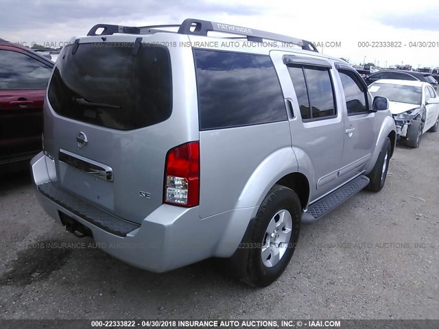 5N1AR18U97C620583 - 2007 NISSAN PATHFINDER LE/SE/XE SILVER photo 4