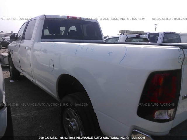 3C6UR5JL3HG652025 - 2017 RAM 2500 SLT WHITE photo 3