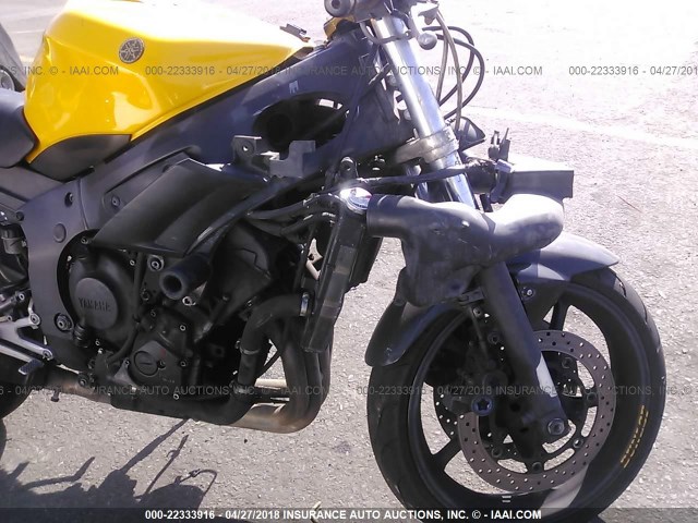 JYARJ06Y94A003377 - 2004 YAMAHA YZFR6 L YELLOW photo 5