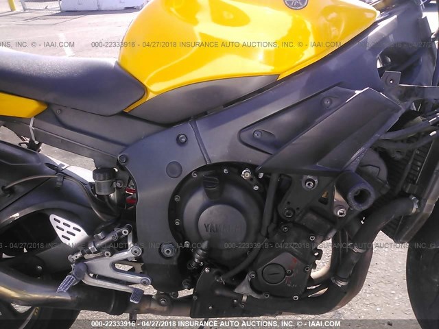 JYARJ06Y94A003377 - 2004 YAMAHA YZFR6 L YELLOW photo 8