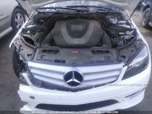 WDDGF5EB8BA451765 - 2011 MERCEDES-BENZ C 300 WHITE photo 10