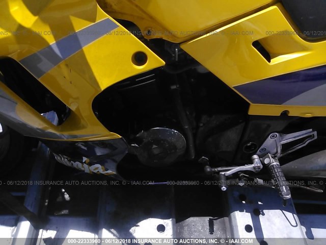 JKAEXMF192A086201 - 2002 KAWASAKI EX250 F YELLOW photo 9