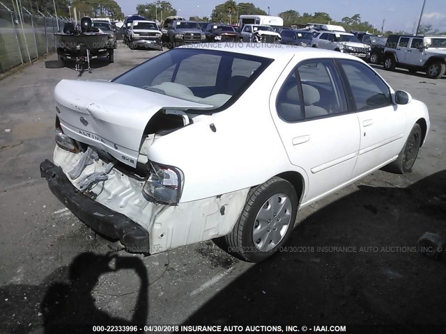 1N4DL01D2XC207515 - 1999 NISSAN ALTIMA XE/GXE/SE/GLE WHITE photo 4