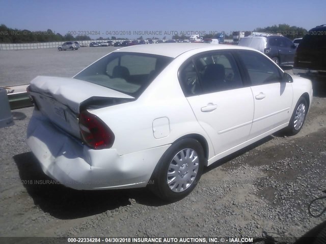 1G1ZT58N88F147972 - 2008 CHEVROLET MALIBU LT/CLASSIC WHITE photo 4