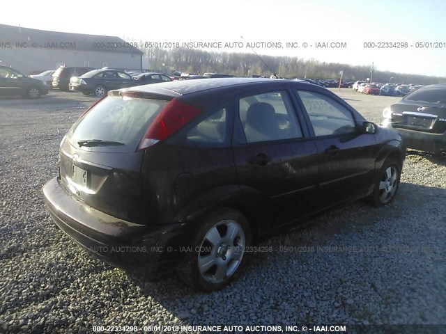 1FAFP37N97W268308 - 2007 FORD FOCUS ZX5/S/SE/SES 红色 照片 4