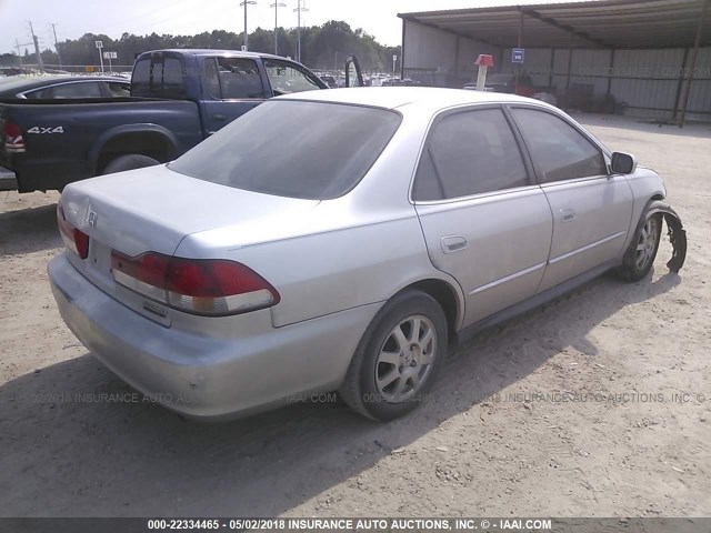 JHMCG56742C021296 - 2002 HONDA ACCORD SE SILVER photo 4