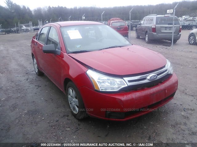 1FAHP34N88W294011 - 2008 FORD FOCUS S/SE RED photo 1