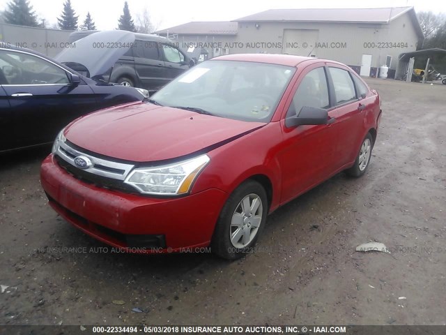 1FAHP34N88W294011 - 2008 FORD FOCUS S/SE RED photo 2