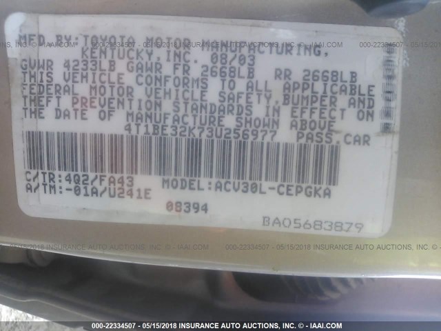 4T1BE32K73U256977 - 2003 TOYOTA CAMRY LE/XLE/SE 金色 照片 9