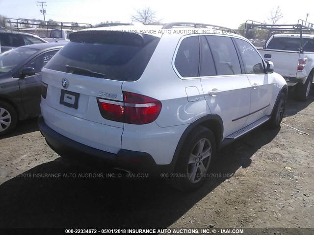 5UXFE83557LZ45244 - 2007 BMW X5 4.8I WHITE photo 4