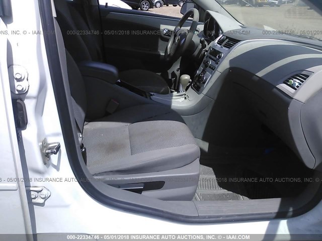 1G1ZA5EU5CF398300 - 2012 CHEVROLET MALIBU LS 白色 照片 5