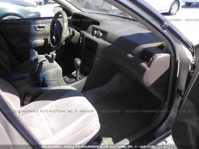 4T1BG22K2VU794249 - 1997 TOYOTA CAMRY CE/LE/XLE GOLD photo 5