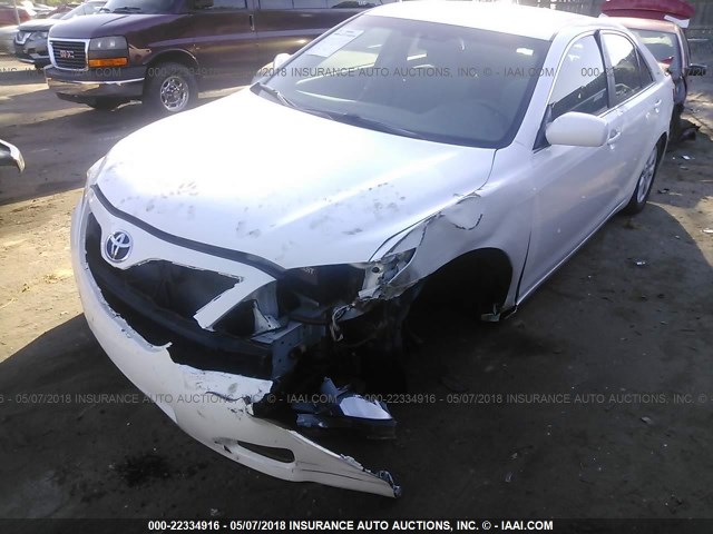 4T1BF3EK9BU708631 - 2011 TOYOTA CAMRY SE/LE/XLE WHITE photo 6