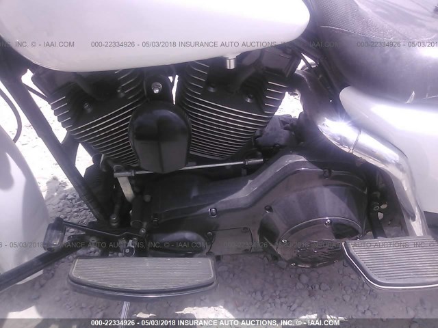 1HD1FCW1X6Y693611 - 2006 HARLEY-DAVIDSON FLHTCUI WHITE photo 9