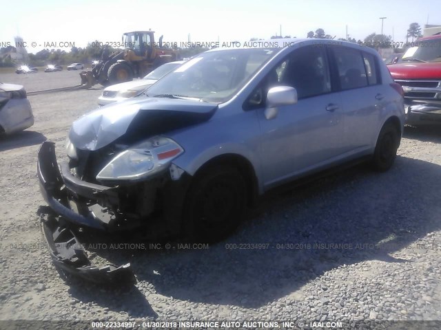 3N1BC13E09L414394 - 2009 NISSAN VERSA S/SL Light Blue photo 2