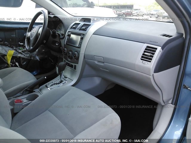 5YFBU4EE7DP083012 - 2013 TOYOTA COROLLA S/LE BLUE photo 5