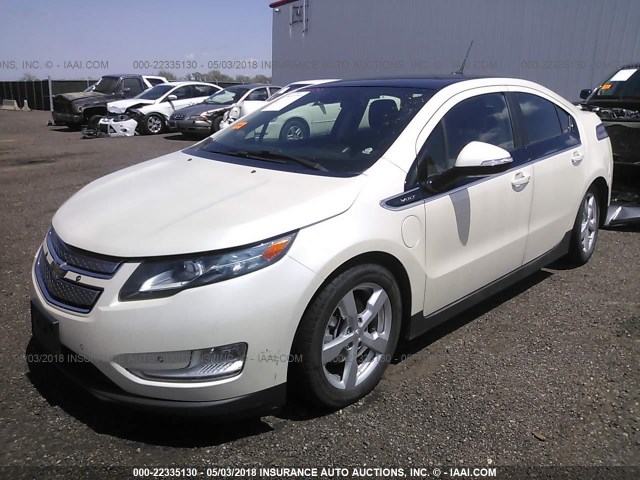 1G1RD6E44CU125244 - 2012 CHEVROLET VOLT WHITE photo 2