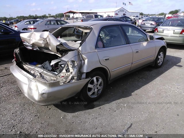 1HGCG5676YA140958 - 2000 HONDA ACCORD SE GOLD photo 4