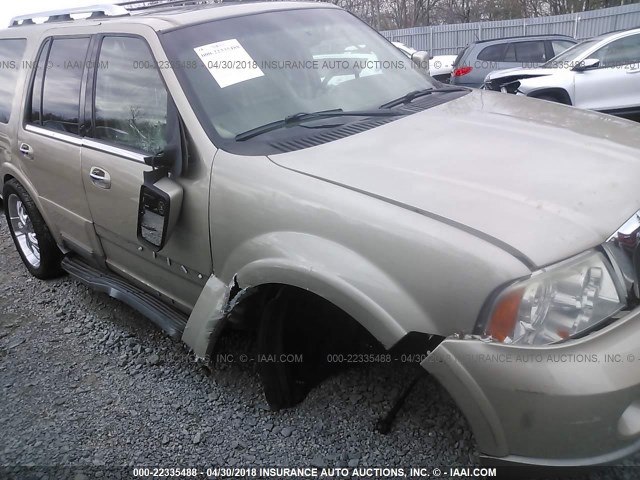 5LMFU28R24LJ36429 - 2004 LINCOLN NAVIGATOR TAN photo 6