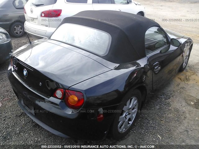 4USBT33514LS51052 - 2004 BMW Z4 2.5 BLACK photo 4