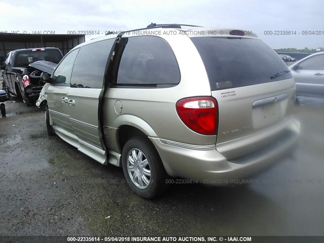 2C4GP54L95R279361 - 2005 CHRYSLER TOWN & COUNTRY TOURING GOLD photo 3