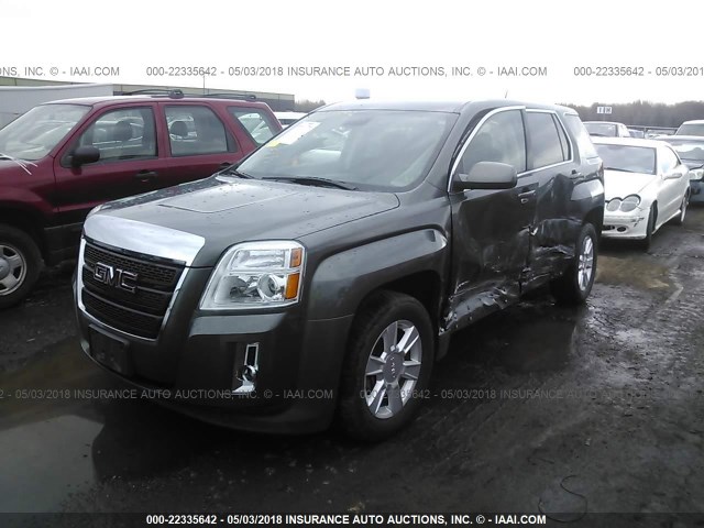 2GKALMEK5D6103056 - 2013 GMC TERRAIN SLE GRAY photo 2