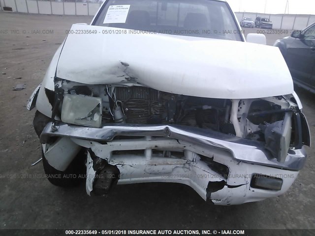 1N6ED26Y4XC305705 - 1999 NISSAN FRONTIER KING CAB XE/KING CAB SE WHITE photo 6