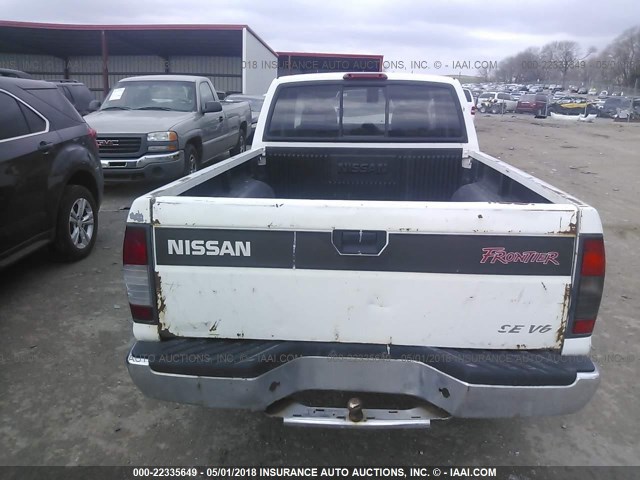 1N6ED26Y4XC305705 - 1999 NISSAN FRONTIER KING CAB XE/KING CAB SE WHITE photo 8